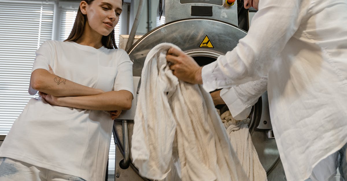 Best Practices for Handling Contaminated Medical Textiles